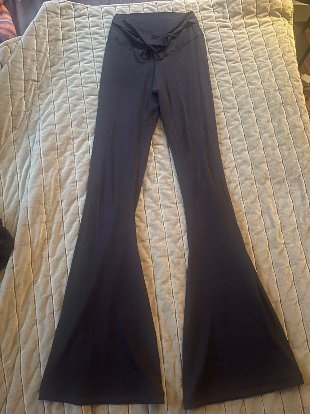 Aerie wide leg leggings with V waist